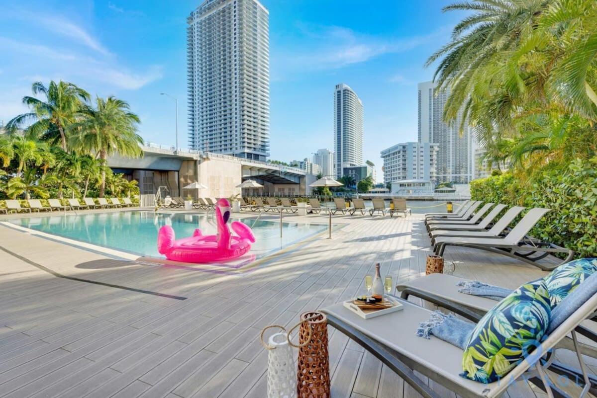 Infinite View With Balcony,Pool Plus Near Beach Hallandale Beach Εξωτερικό φωτογραφία