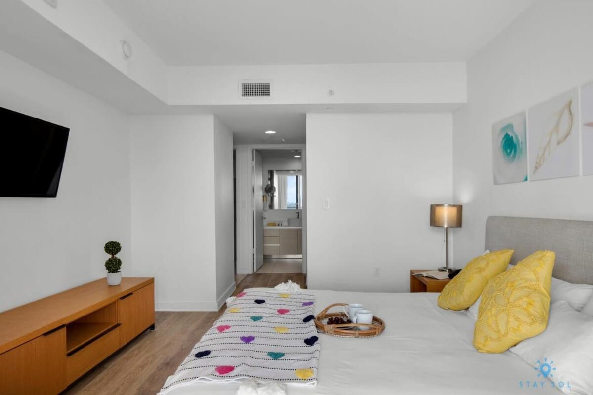 Infinite View With Balcony,Pool Plus Near Beach Hallandale Beach Εξωτερικό φωτογραφία
