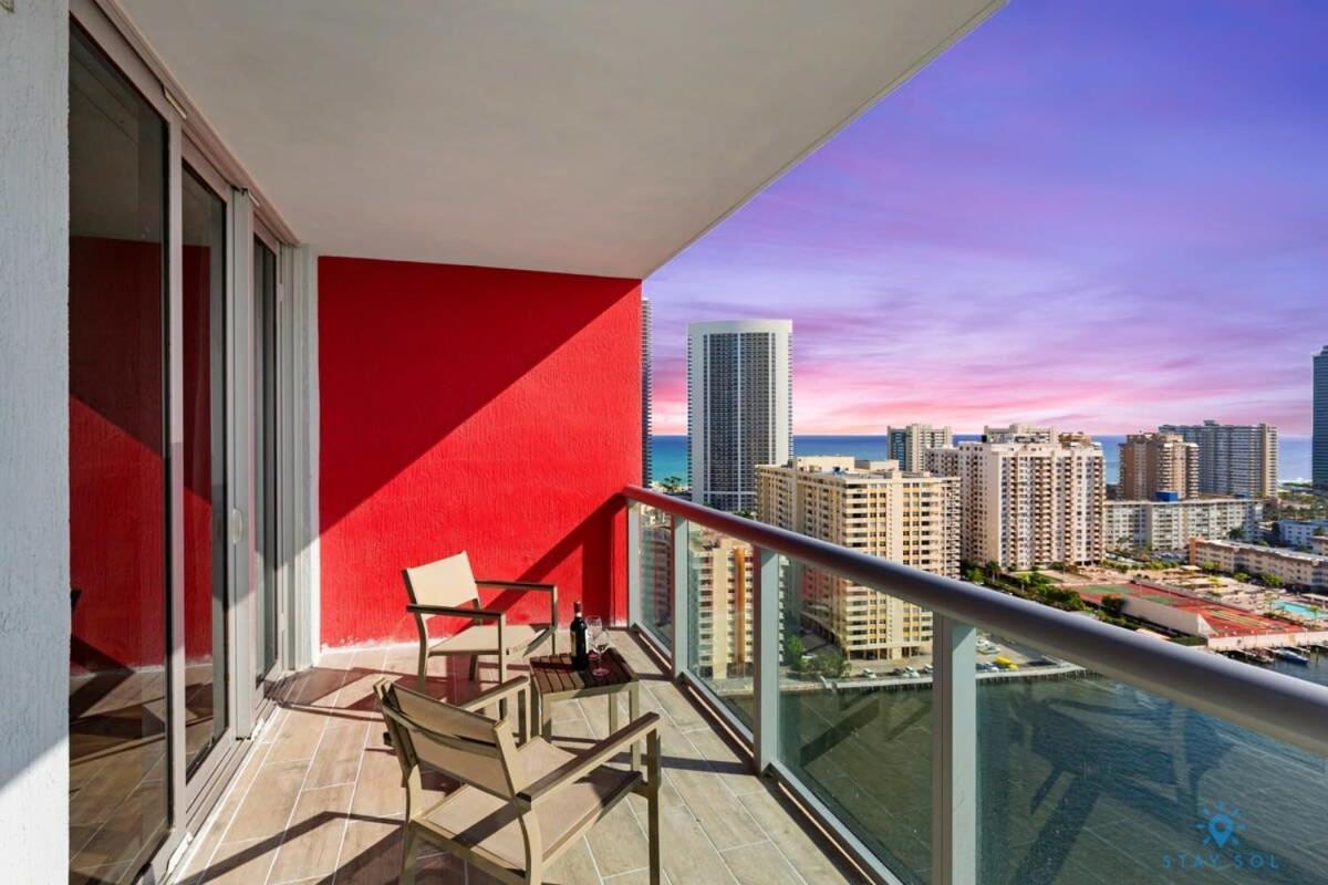 Infinite View With Balcony,Pool Plus Near Beach Hallandale Beach Εξωτερικό φωτογραφία